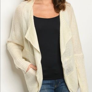Sweater Cardigan in Ivory